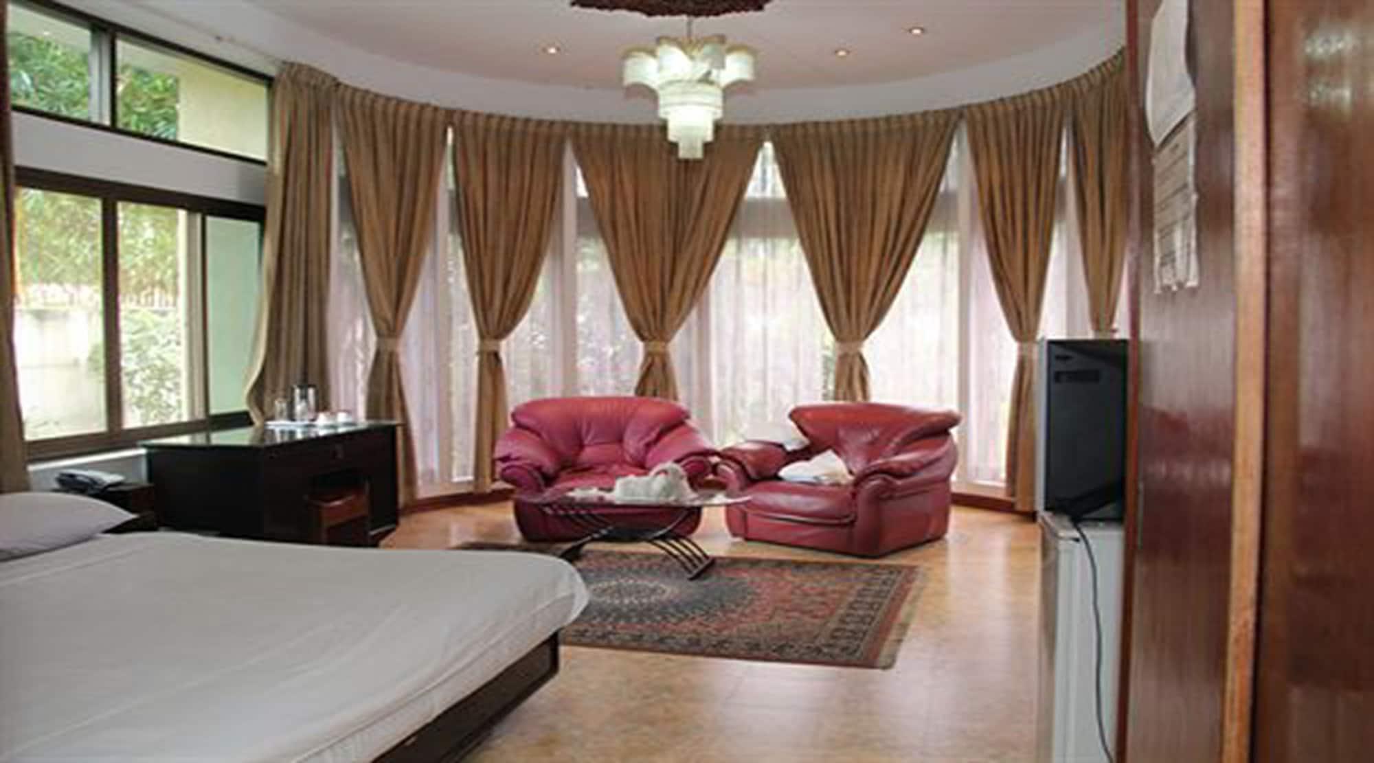 Hotel Windsor Yangon Extérieur photo