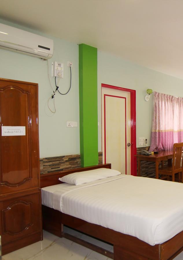 Hotel Windsor Yangon Extérieur photo