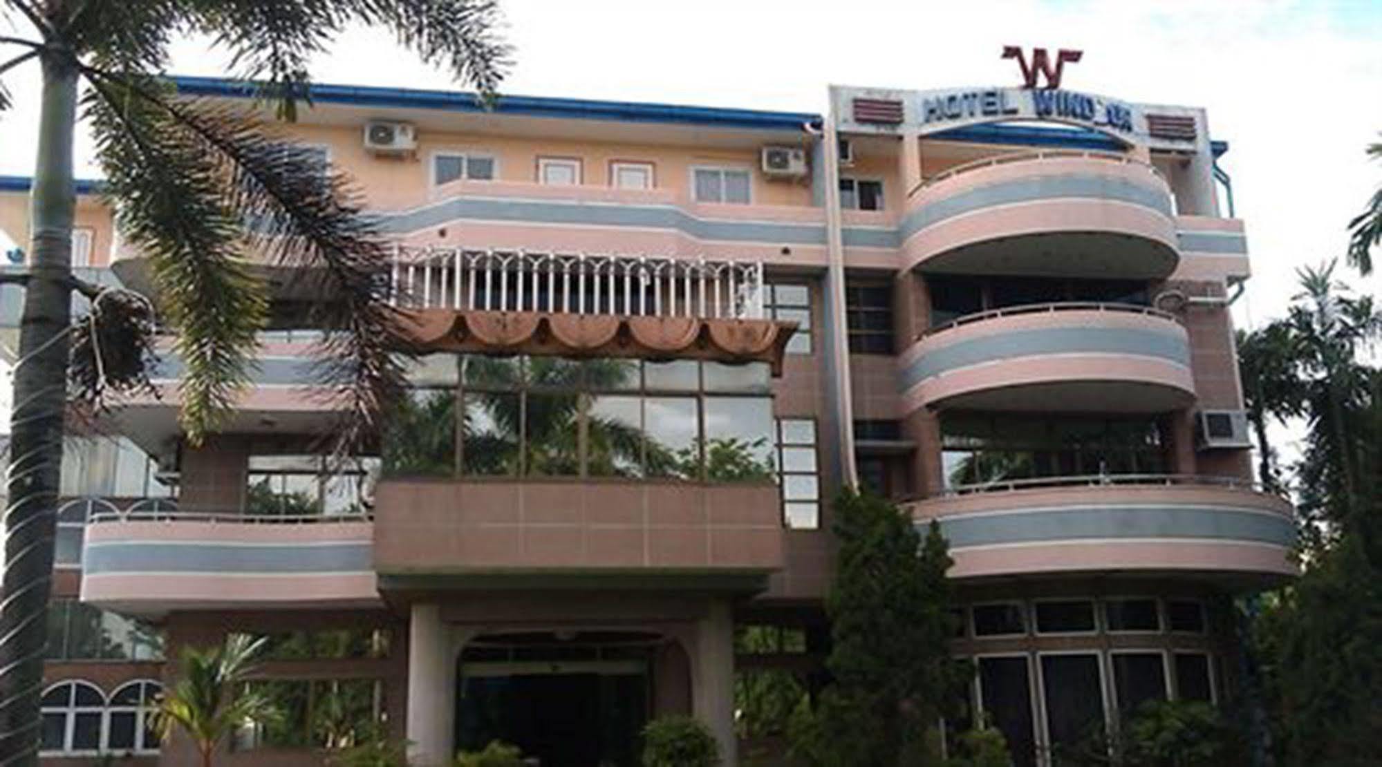Hotel Windsor Yangon Extérieur photo